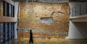 혹시 ‘병뚜껑 작가’ 아세요?…아프리카 현대미술 거장 아나추이, 韓서 신작 공개