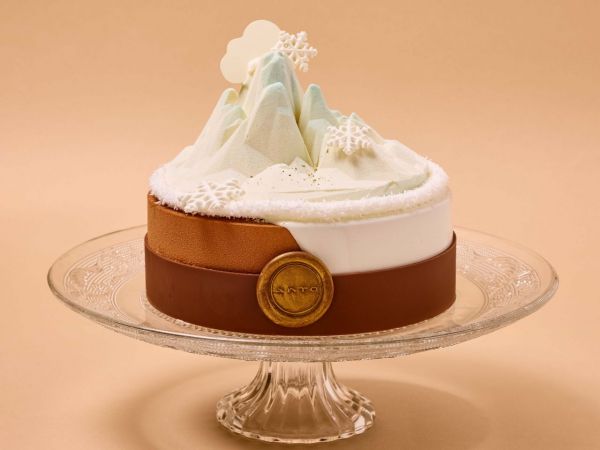 [오늘의신상]북한산 웅장함을 디저트로…안토·더플라자 신규 케이크 4종