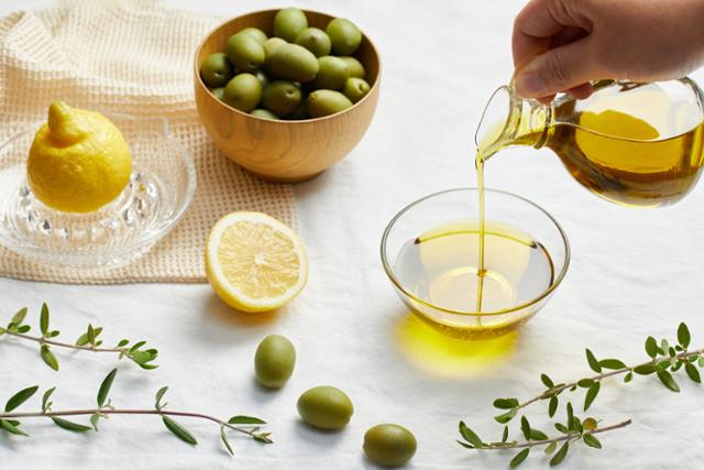 '버진' 대신 '퍼스트 내추럴'을 제안하며 [기고]