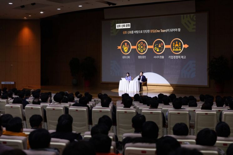 정철동 LGD 사장 