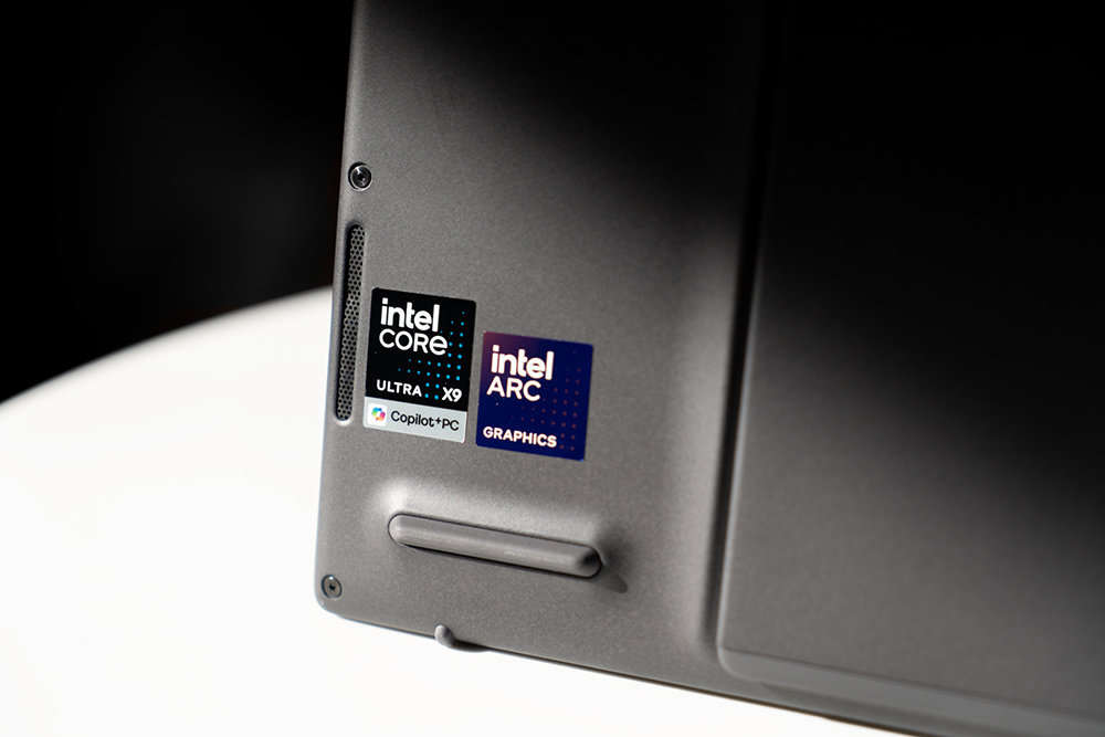 [리뷰] 저전력·고성능의 극적인 조합, 인텔 코어 울트라 X9 388H